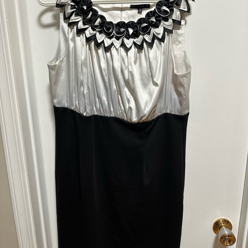 Tiana B. Sleeveless Black and White Satin Midi Dress